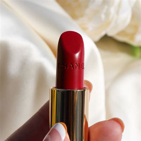 chanel rouge allure 968|Reviewed: Chanel's Rouge Allure Is a Standout Red Lipstick.